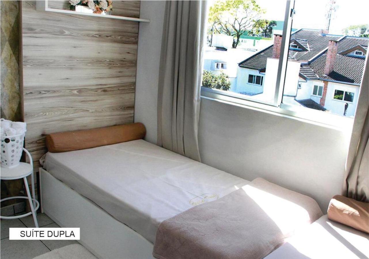 Villa Tata Suites Ltda Curitiba Bagian luar foto